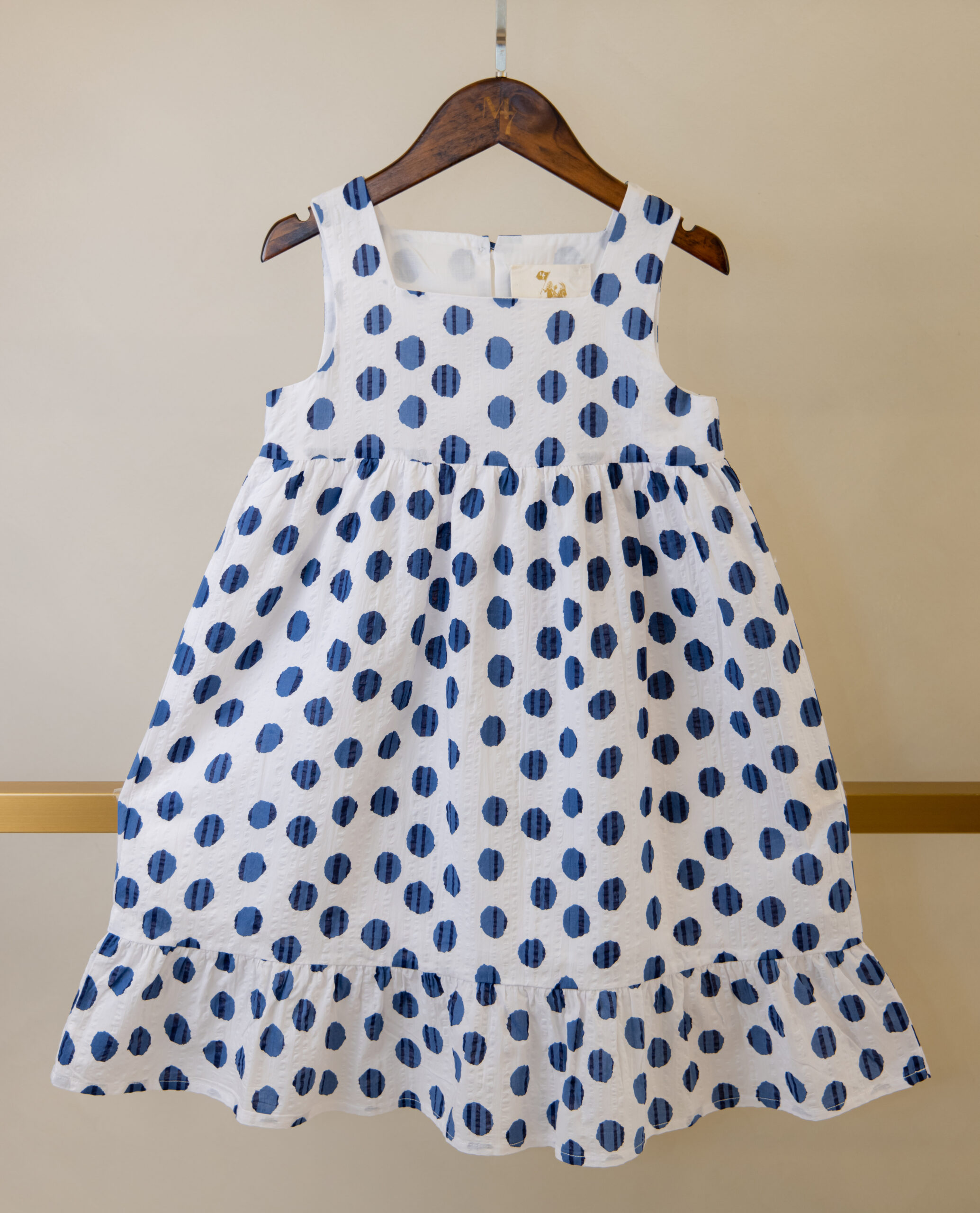 Bubble Dress with no Sleeves – M&7